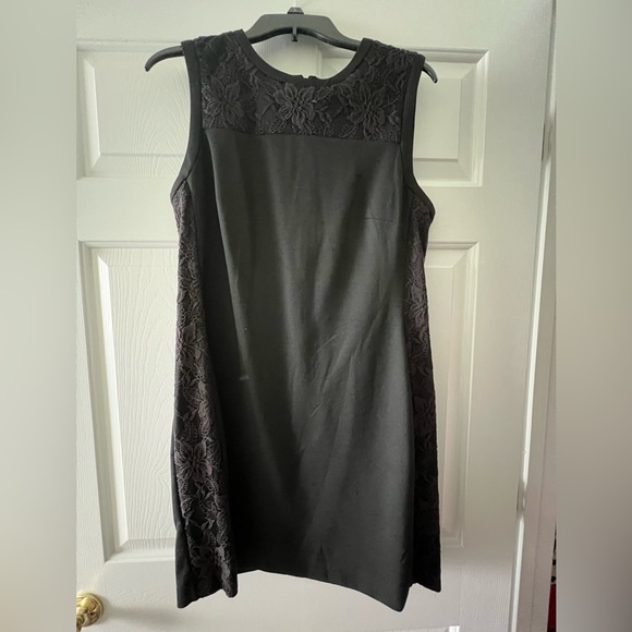 Apt. 9 Dresses & Skirts - Apt9 LBD with lace accents. NWT